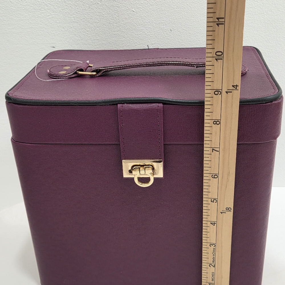 Chic Purple Jewelry Organizer - Picture 10 of 16